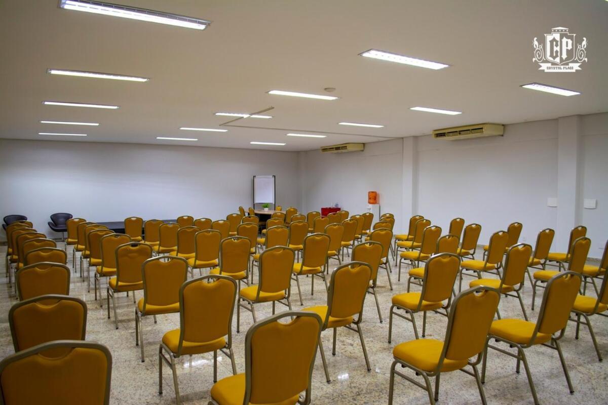Elegancia & Conforto Flat Mobiliado Goiânia Zewnętrze zdjęcie